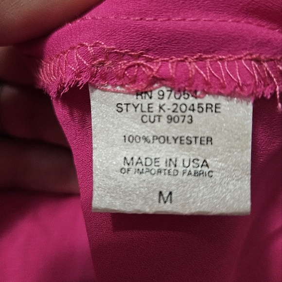 KRISA X REVOLVE Smocked Flounce Mini Skirt in Azalea Fuchsia Pink. Size M NWT - Picture 5 of 12